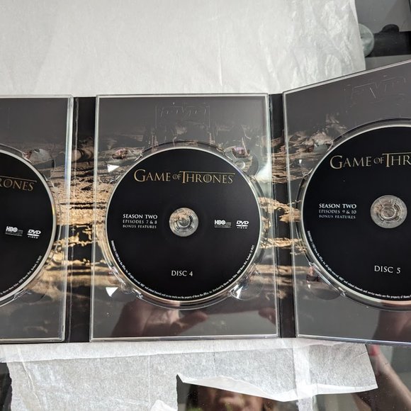 Game of Thrones 1st & 2nd season DVD - Picture 12 of 13